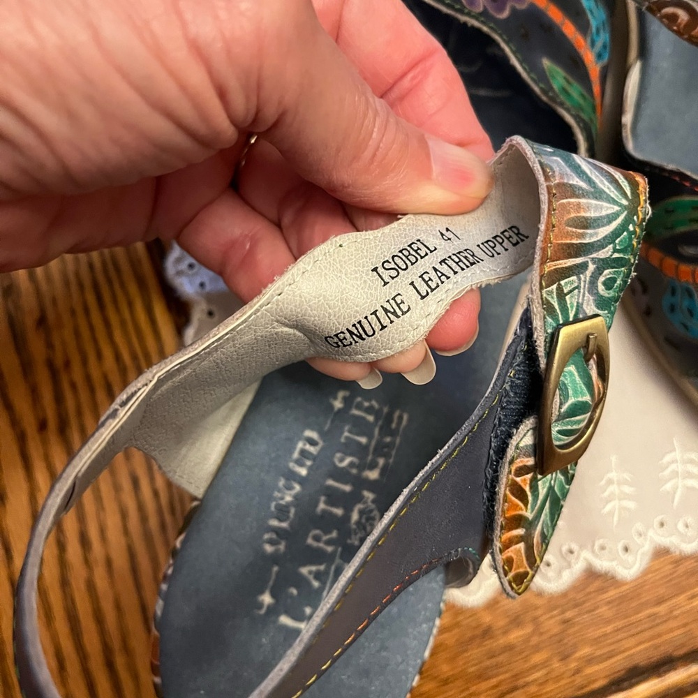 L ‘ Artiste Women’s Sling back Sandals - Picture 7 of 10